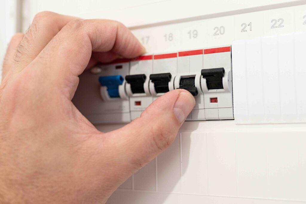 Circuit Breaker Broken or Grounded What It Means 1024x684