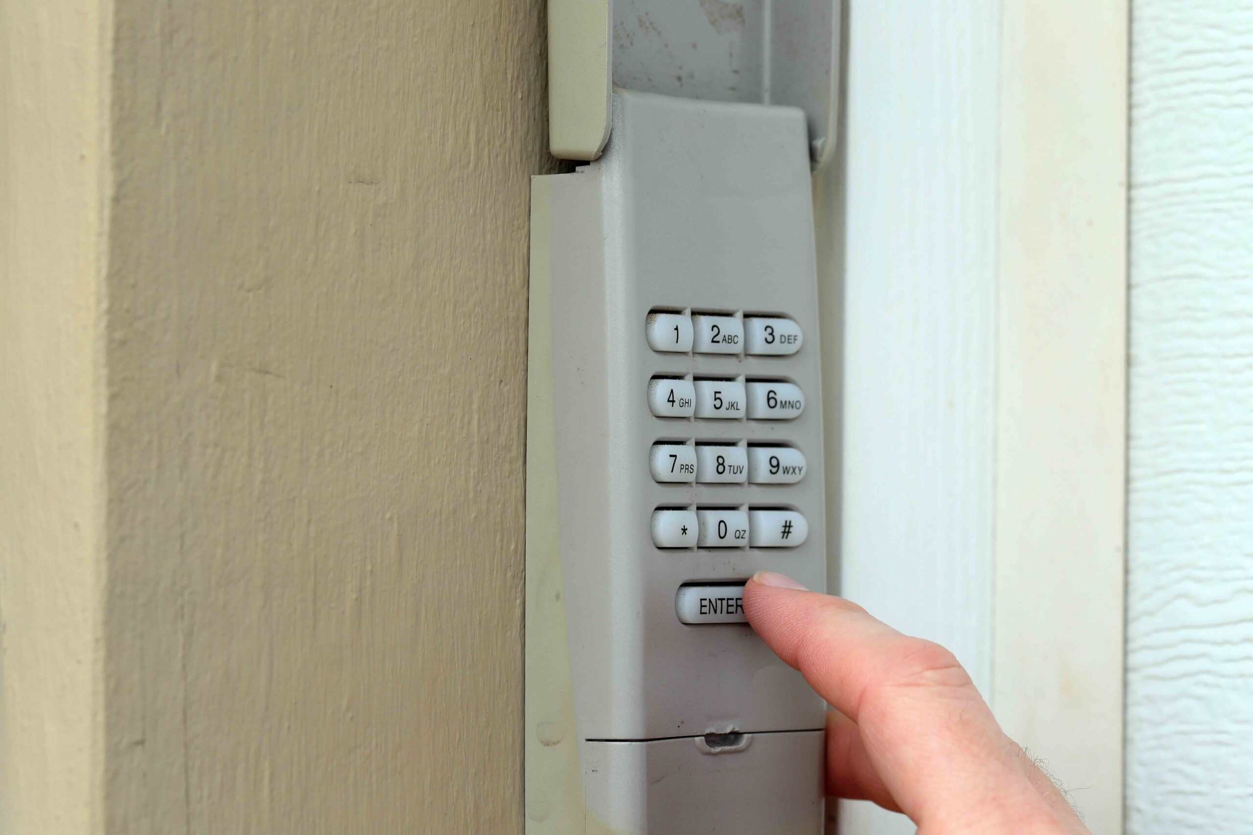 LiftMaster Keypad Troubleshooting Fix It Fast scaled