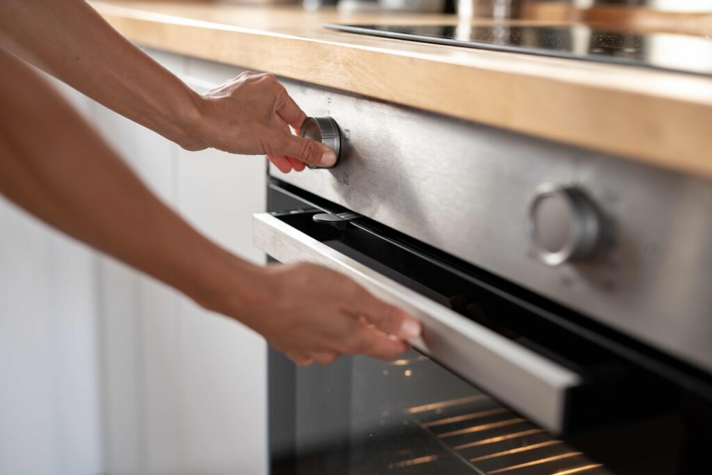 Oven Wont Heat Up Heres Whats Going Wrong 1024x683