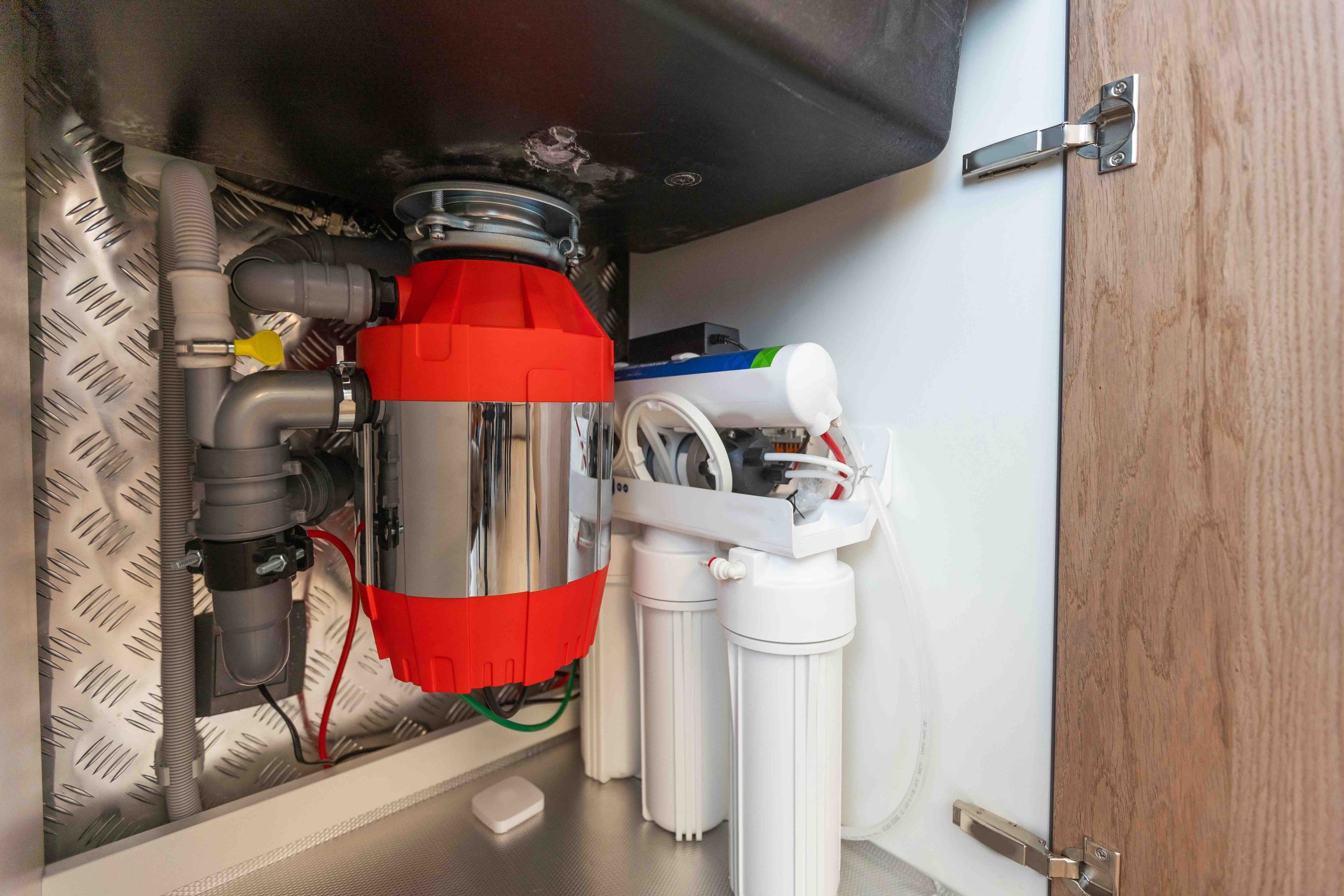 Garbage Disposal Dos and Don'ts Every Homeowner Needs