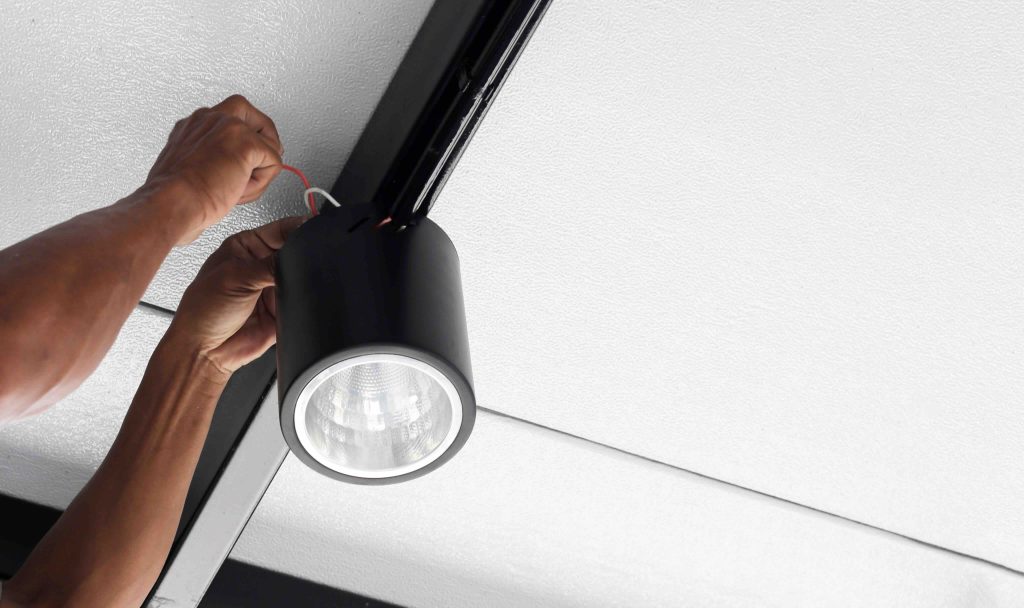Light Fixture Socket Types Problems and When to Act 1024x608