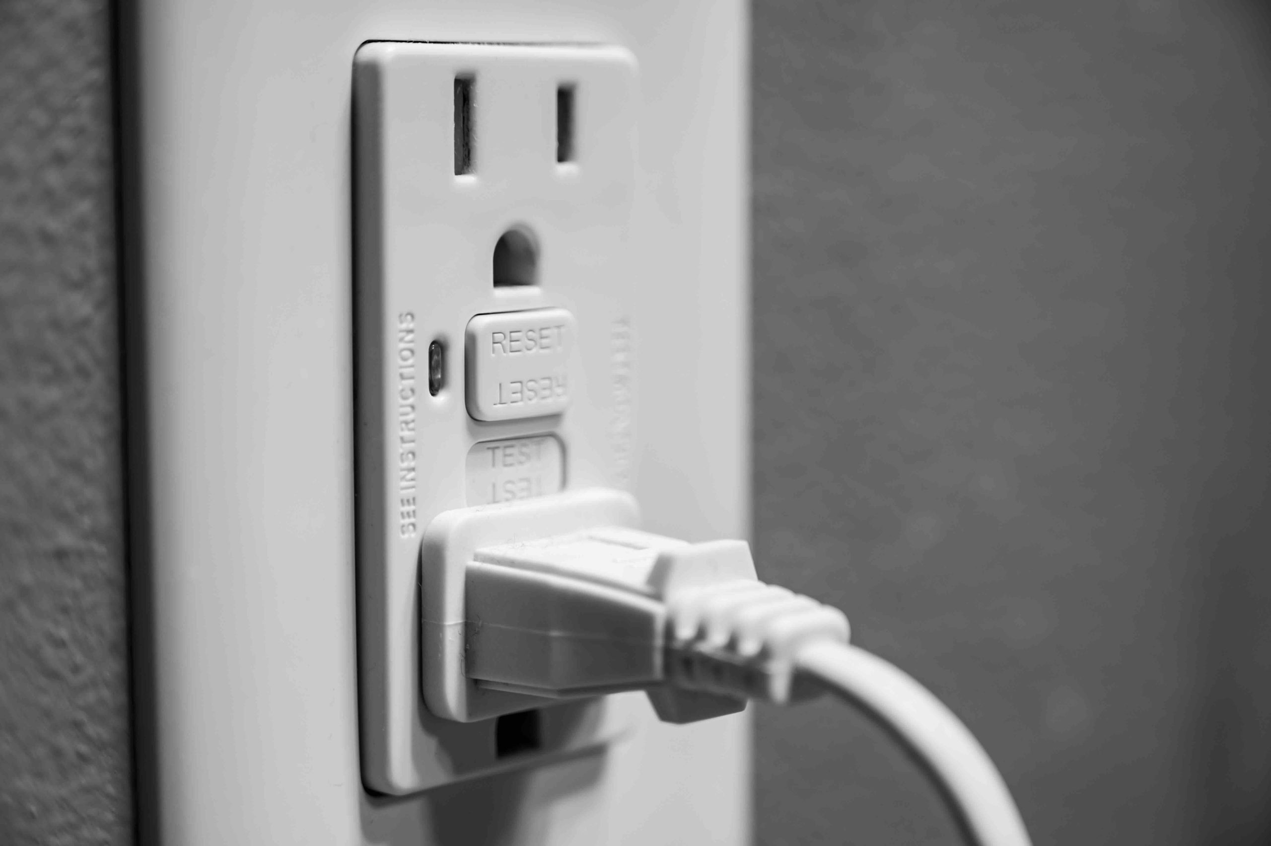 GFI Outlet Won't Reset: Causes, Fixes & What to Know
