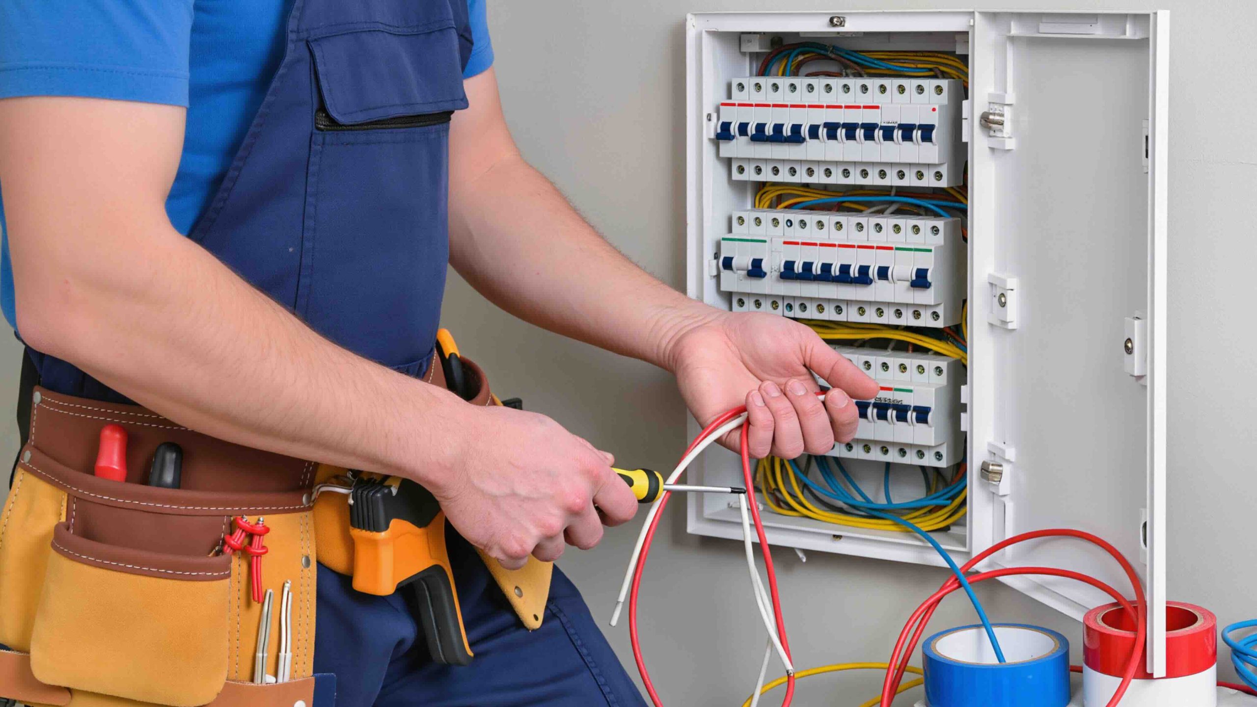 When Your Circuit Breaker Goes Bad: Signs and Costs