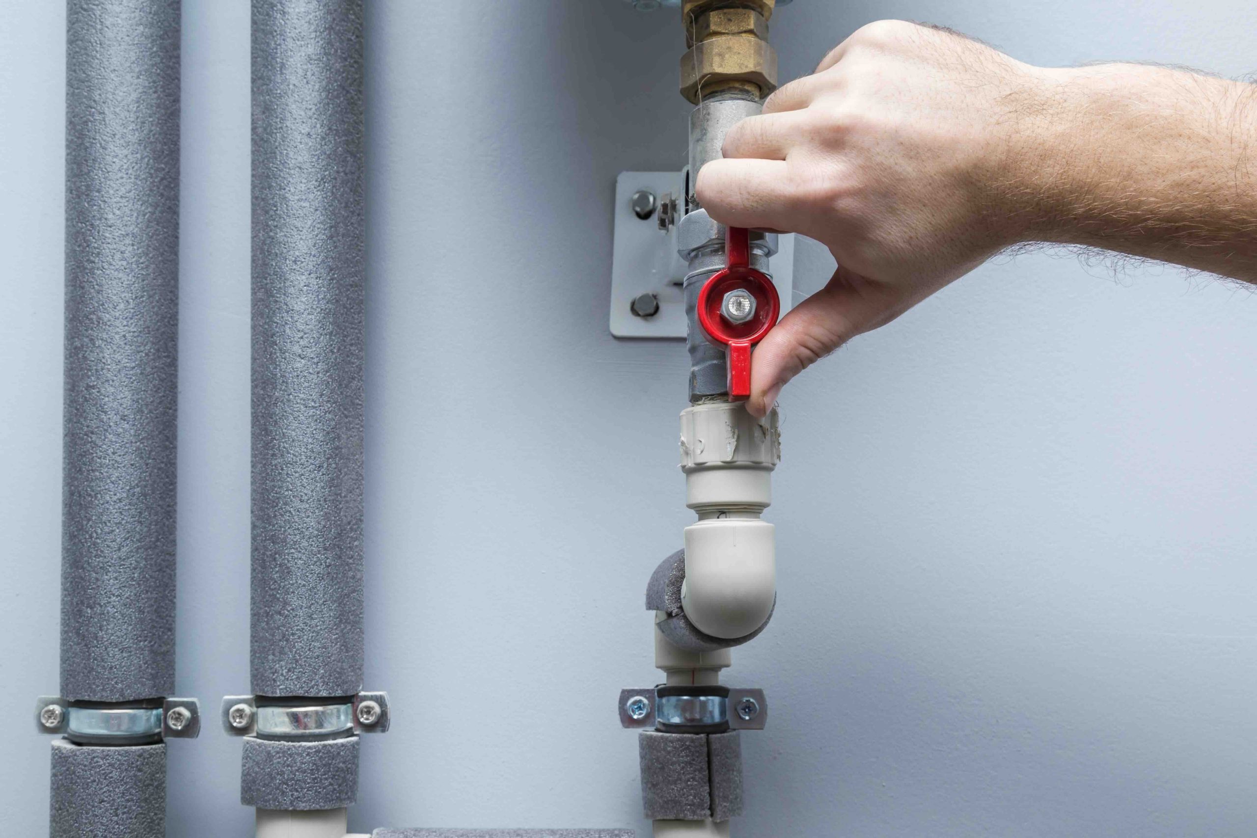 How to Turn Off a Water Valve: A Homeowner's Guide