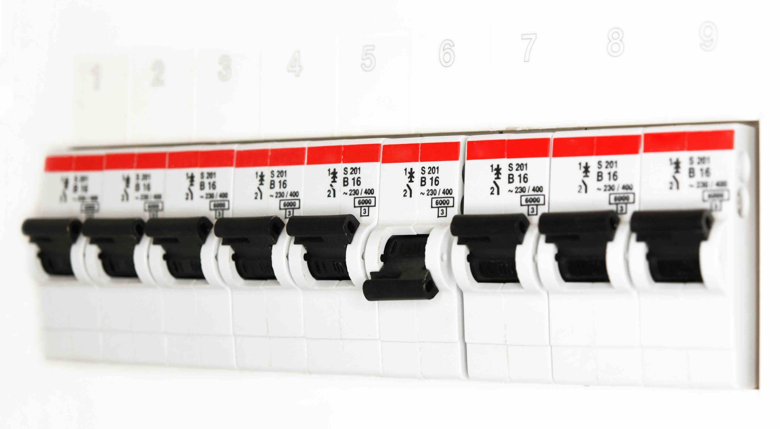 Circuit Breaker Failing? Here Is What Homeowners Should Know