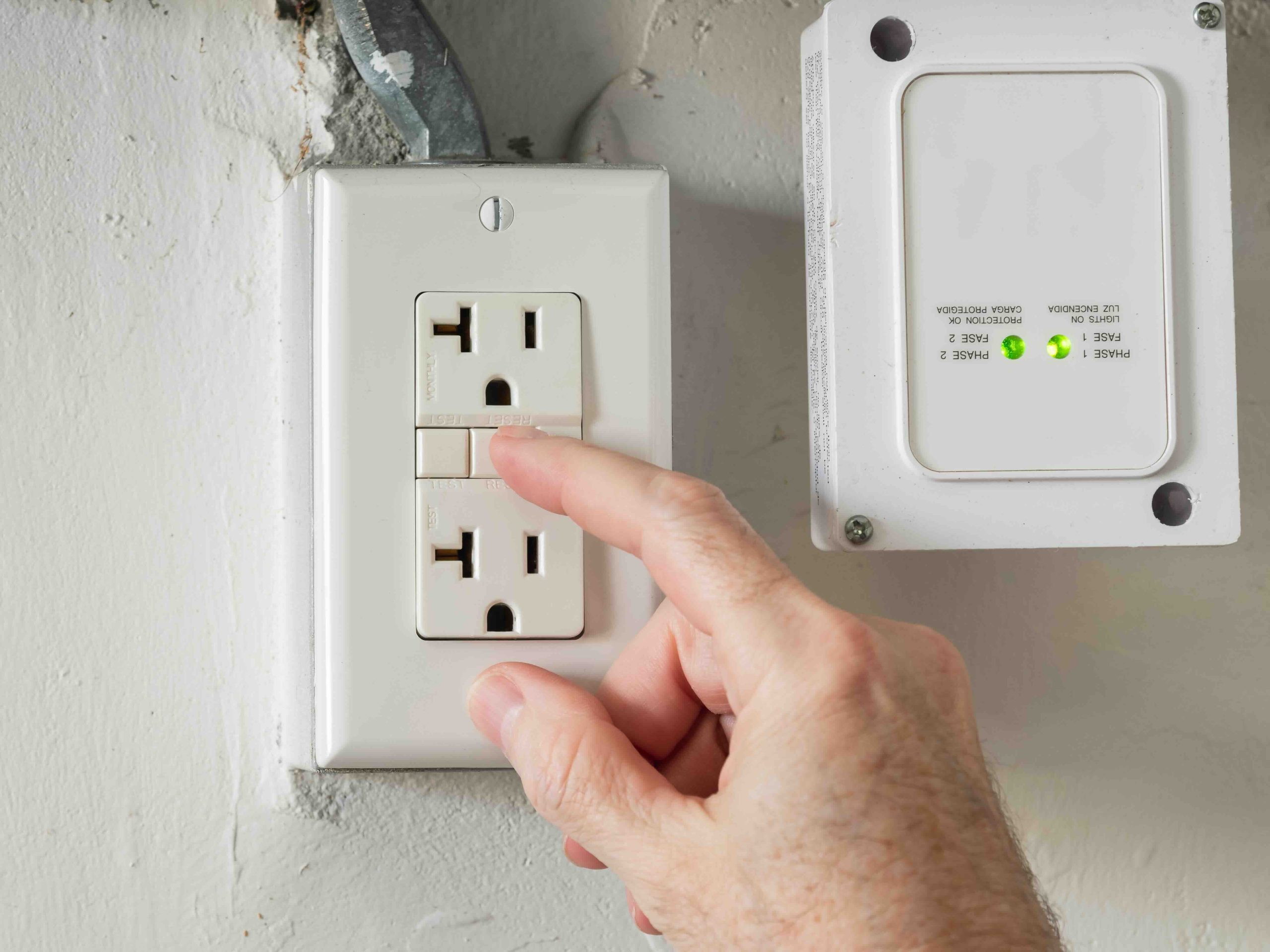 GFCI Outlet Won't Reset: Causes and Easy Fixes