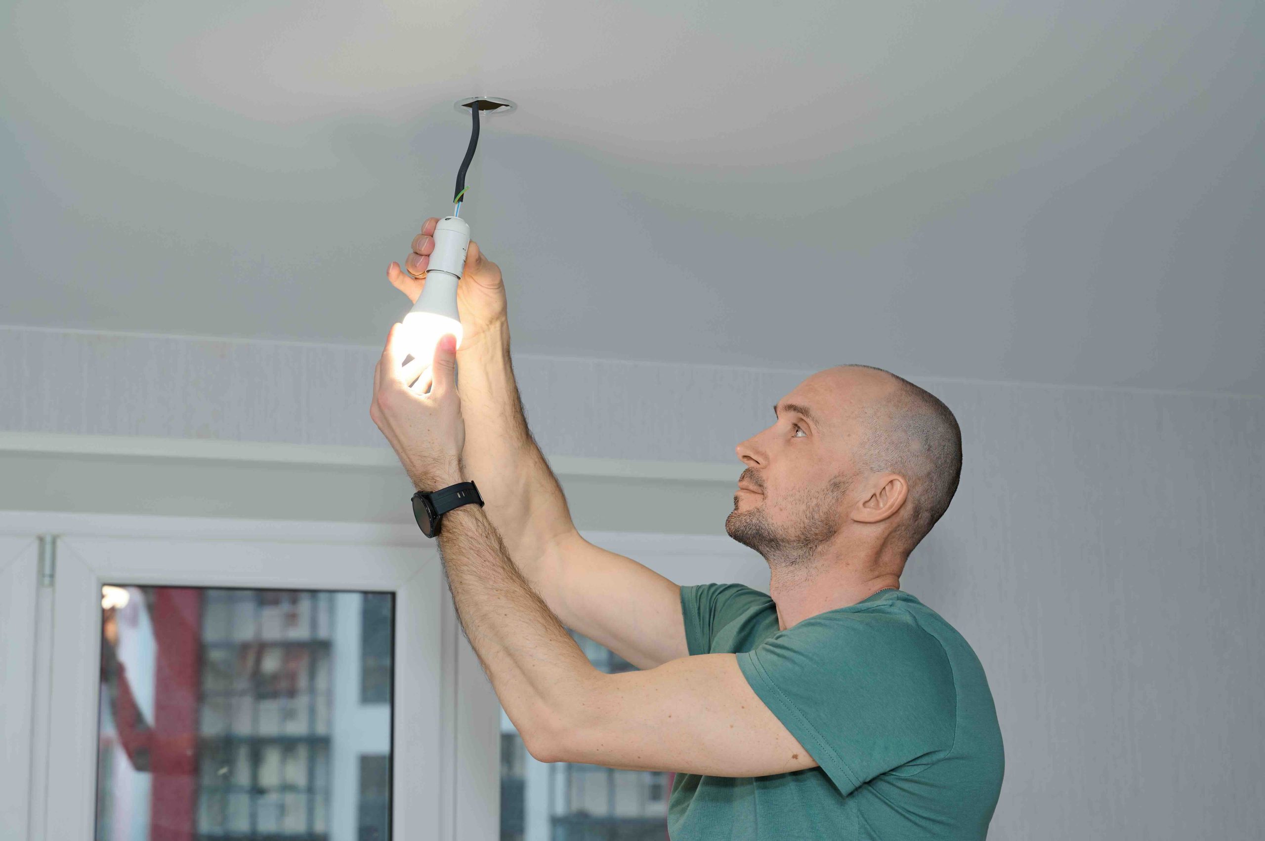 Light Socket Repair: What Homeowners Need to Know